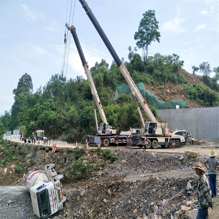 塔城塔城24小时应急道路救援吊装吊装现场实拍